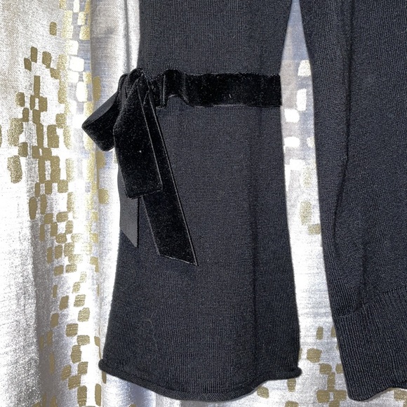 MK: black designer sweater with suede wrist bow - Picture 2 of 8